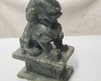 73 HandCarvedJadeiteFooDogStatue