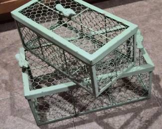 29 Setof2RusticLightGreenMetalWireStorageBoxeswithBirdMotif