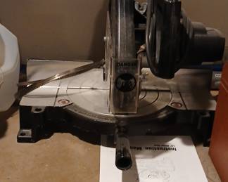 Black & Decker 10-Inch Miter Saw