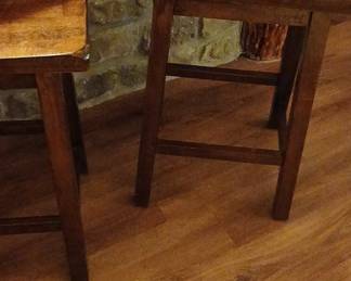 Rustic Style Rectangular Wood Bar Stool Set