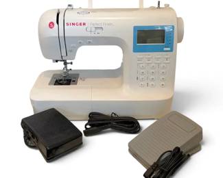 Singer ET1 Perfect Finish LCD Sewing Machine WORKS