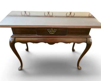 Vintage Queen Anne Style Wood Console Table By Mersman Tables