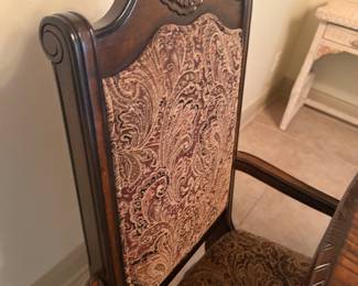 Wooden dining room table and matching chairs | Wildflower Lane Estate Sales | Sugar Land, TX