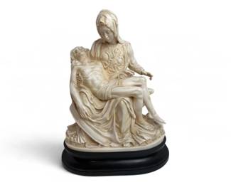 G Ruggeri Statue