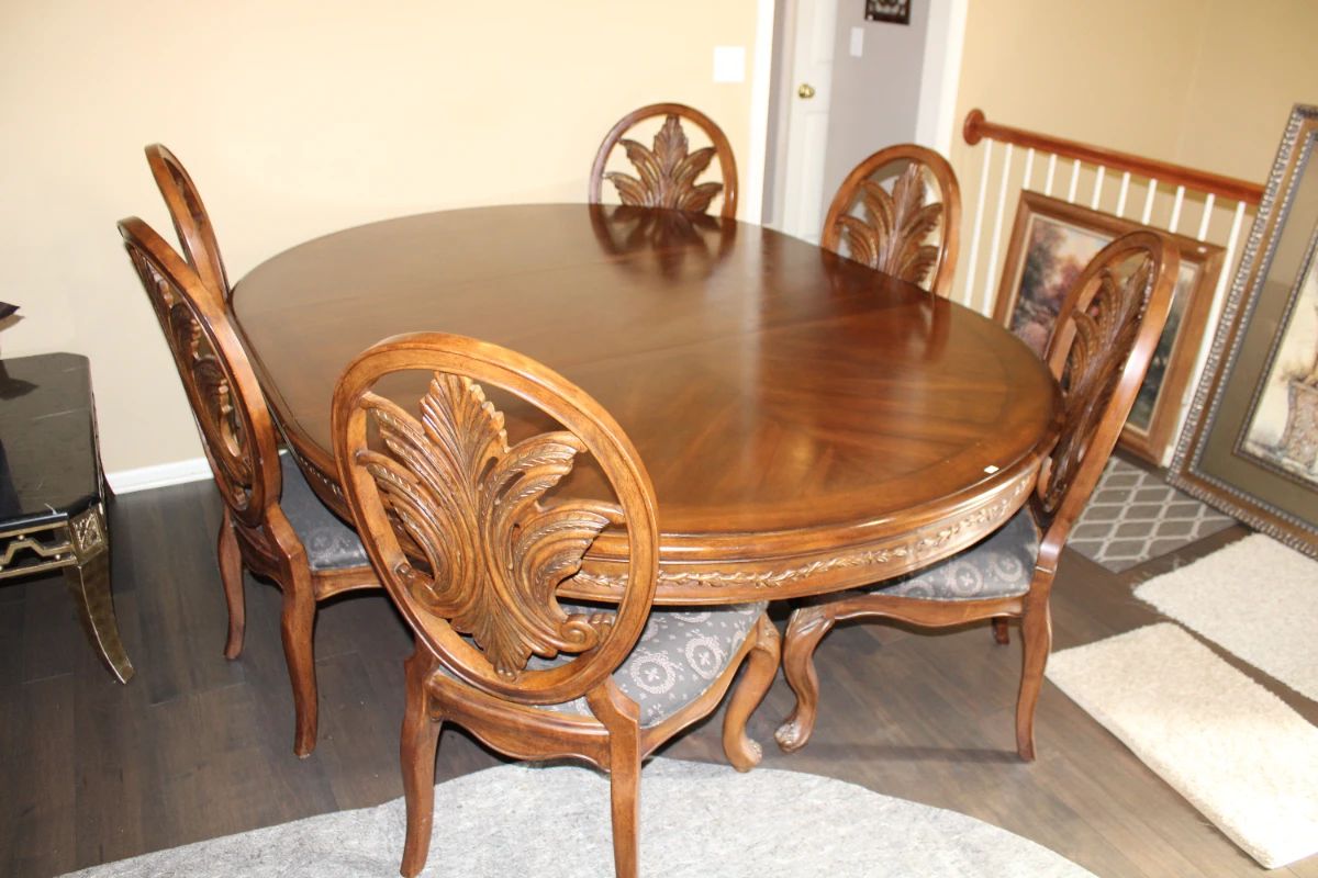 Easy PZ Lenexa Estate Sale starts on 10/16/2026