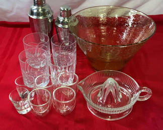 Lot 36: Bar Ware