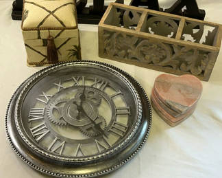 Lot 85: Contemporary Home Decor
