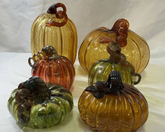 Lot 33: Glass Pumpkins
