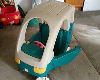 Step2 ride-on car