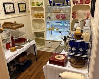 The side of the kitchen