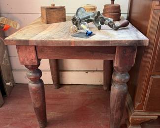 Vintage table and kitchen tools