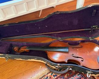 Vintage violin