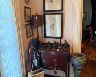 Entry way decor
