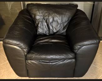Super Comfy Chair Matches with Sofa and Love Seat