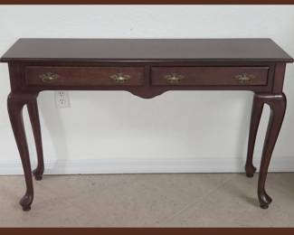 Elegant Entry or Sofa Table
