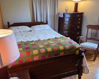 3 pc queen bedroom suite