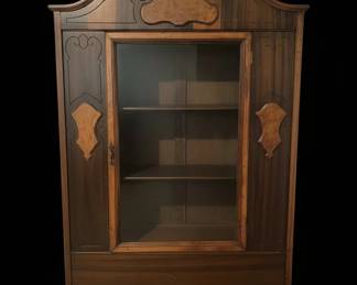 Queen Anne Style Burl Wood Inlay China Cabinet sixth image