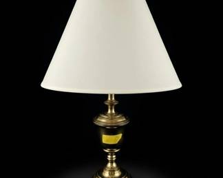 Stiffel Brass UrnForm Table Lamp second image