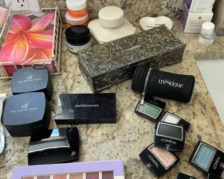 Unused quality make-up