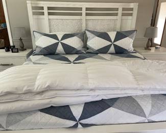 King size bed