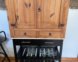 Bar cabinet