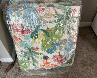 Extra cushions