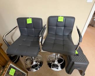 Bar stool chairs
