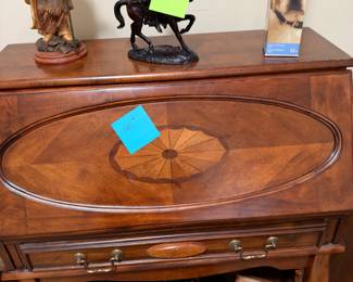 Small desk