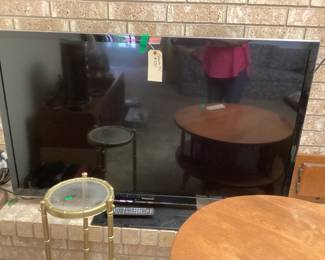 TV $100