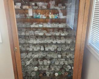 Curio cabinet