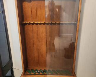 Gun cabinet