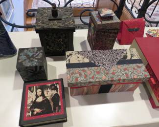 Ralph Arnold boxes