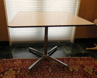 Mid-century adjustable table