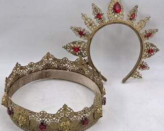 crowns