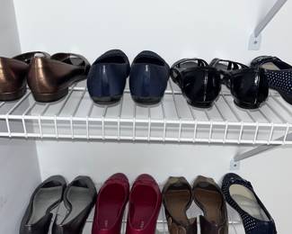 Women's shoes