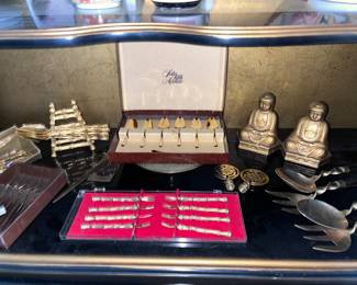 Bamboo style flatware