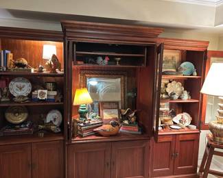 GILDED NEST IN VININGS WITH A STUNNING COLLECTION OF EXCEPTIONAL FINDS!