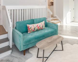 AQUA VELVET LOVESEAT SMALL COFFEE TBL