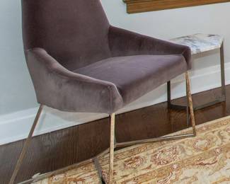 SMOKY PURPLE VELVET CHAIR