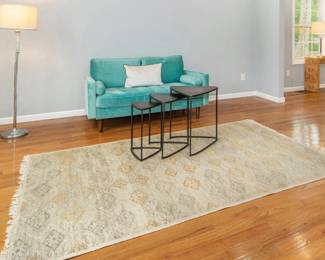 CRATE  BARREL 5 X 8 RUG