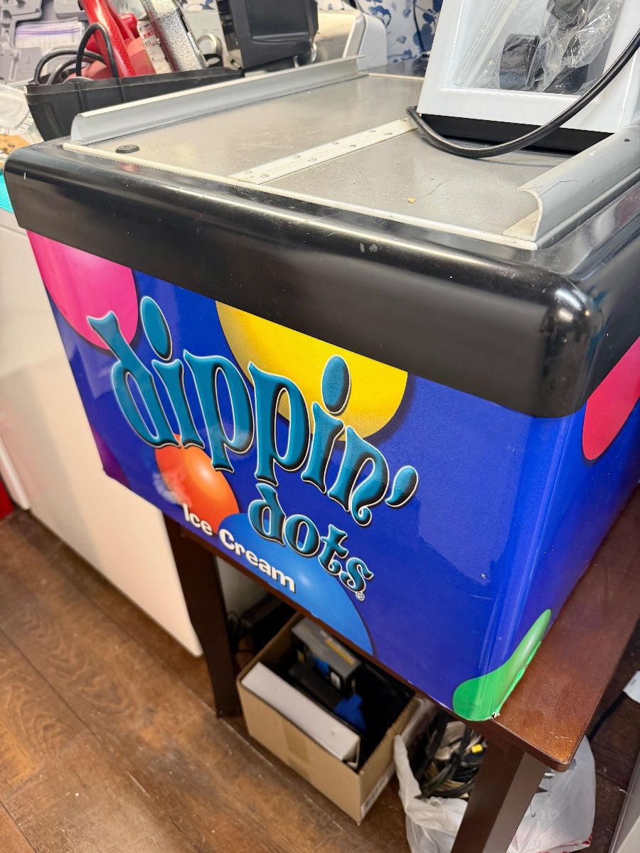Dippin' Dots Machine