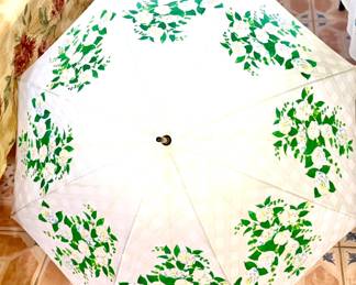 Alfred Sung Vintage umbrella 