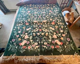 floral rug