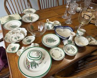Nice collection of spode christmas