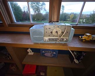 Vintage radio