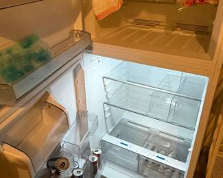Like new fridge