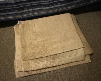 Throw rugs