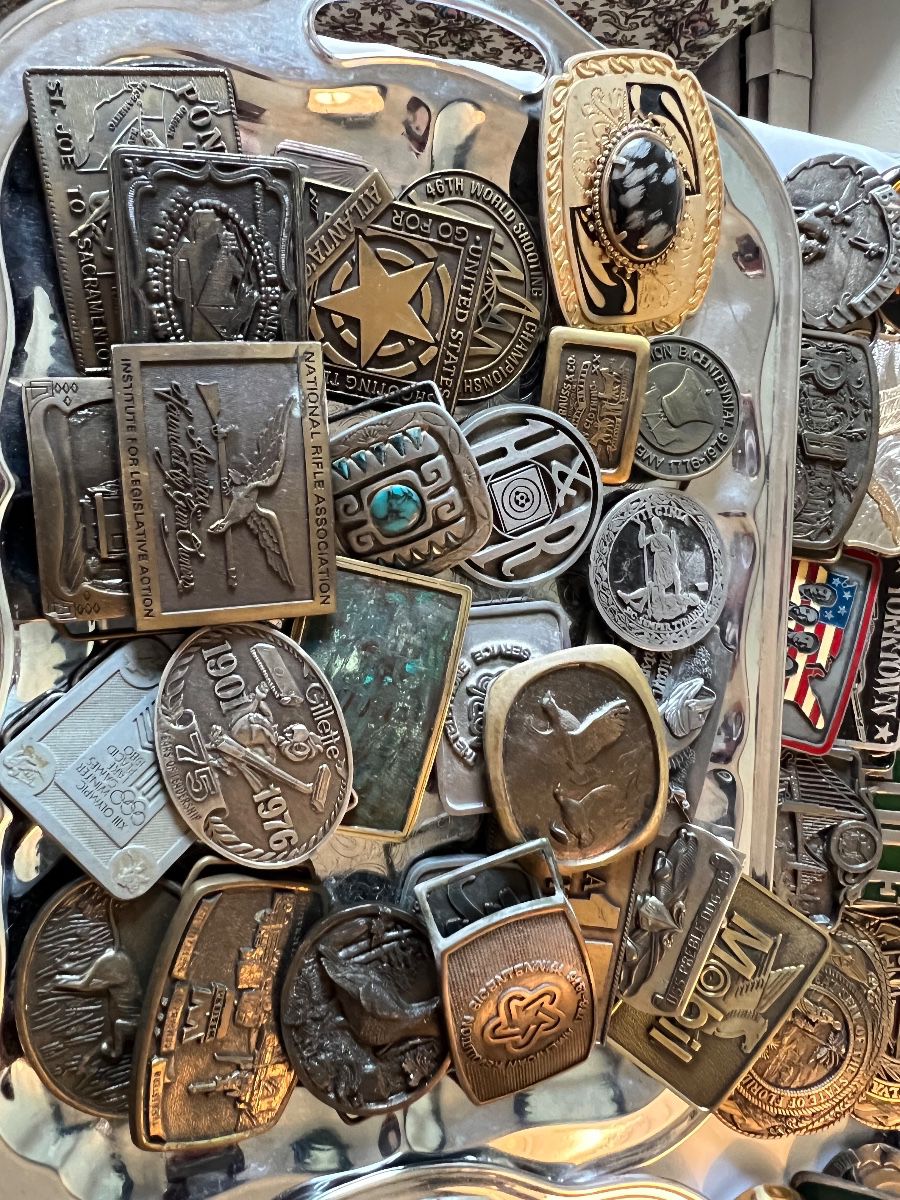Estate-sale contents displayed in Hampton, listing photograph 2