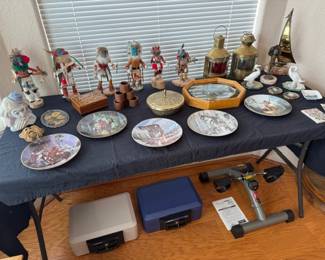 Kachina dolls, Chuck Dehaan plates