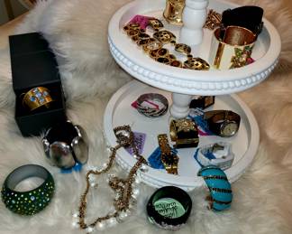 Ladies Designer Jewelry